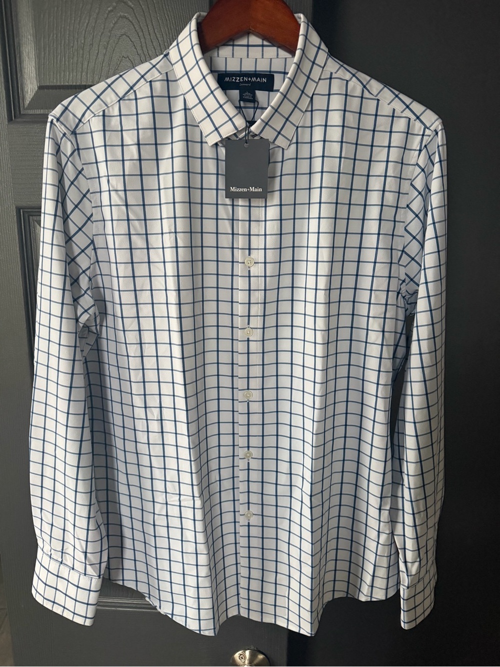 Mizzen+Main Leeward No Tuck, Trim Fit, Large, NWT